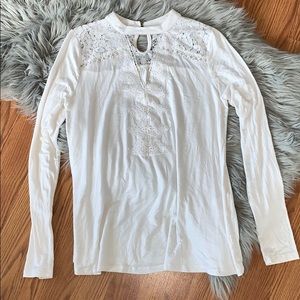 Coco + Jaimeson Buckle Top